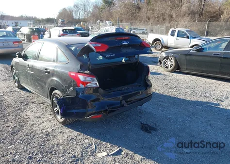 2014 Ford Focus Se from USA, damaged, VIN 1FADP3F21EL371123